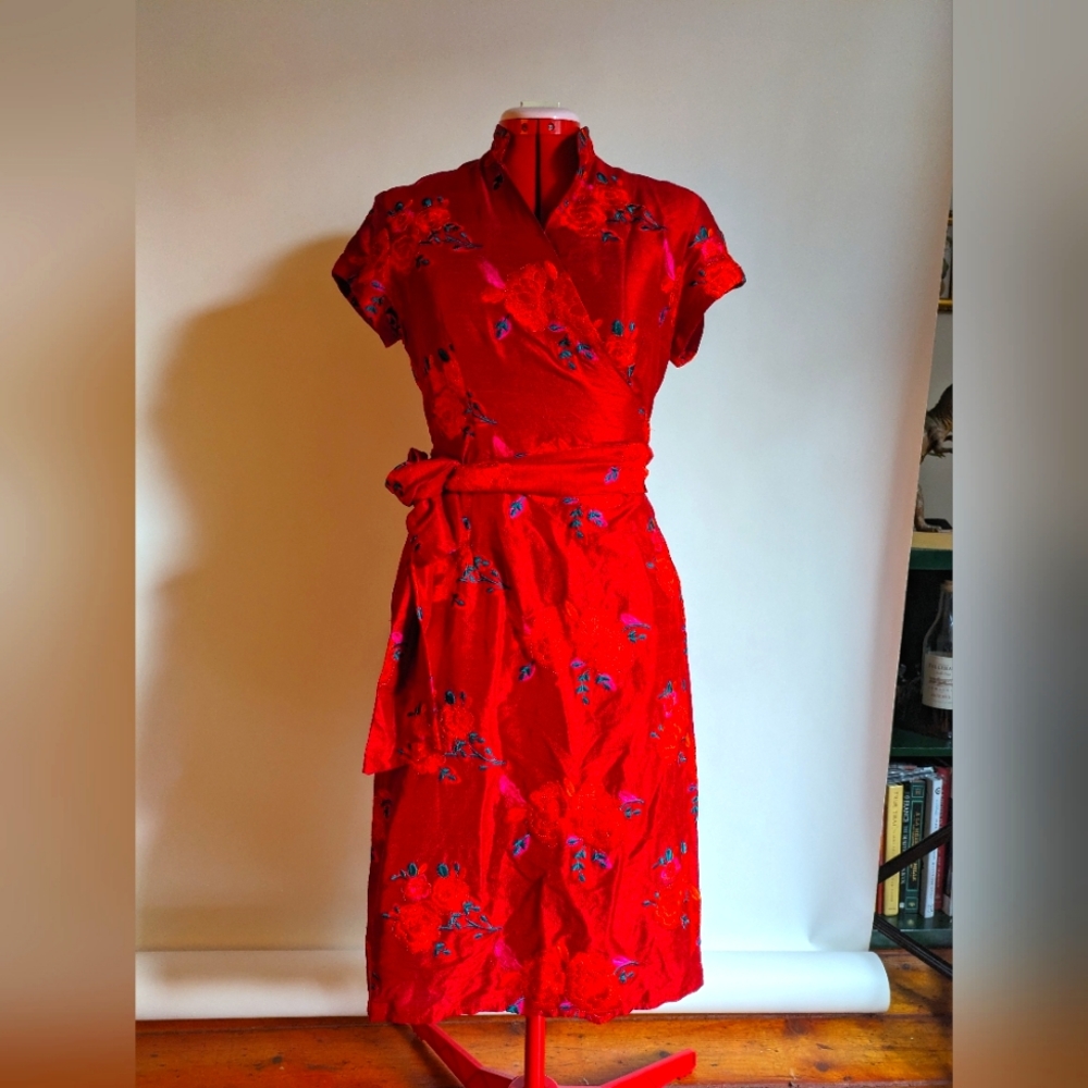 Antoine and Lili Wrap silk red dress with embroidered flowers